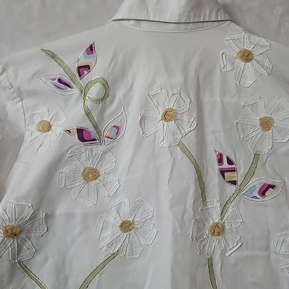 Women's Artistry Patchwork Floral Button Front Shirt Size M/L Sequin Embroidered - Picture 16 of 16